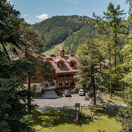 Hotel Batory شتافنيتسه المظهر الخارجي الصورة