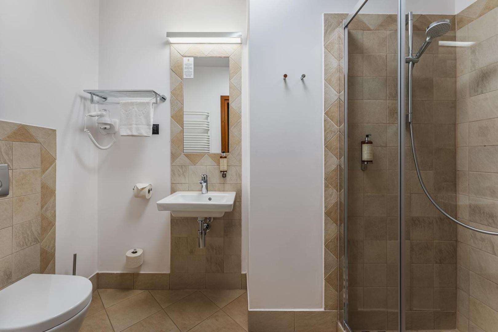 Hotel Batory شتافنيتسه الغرفة الصورة